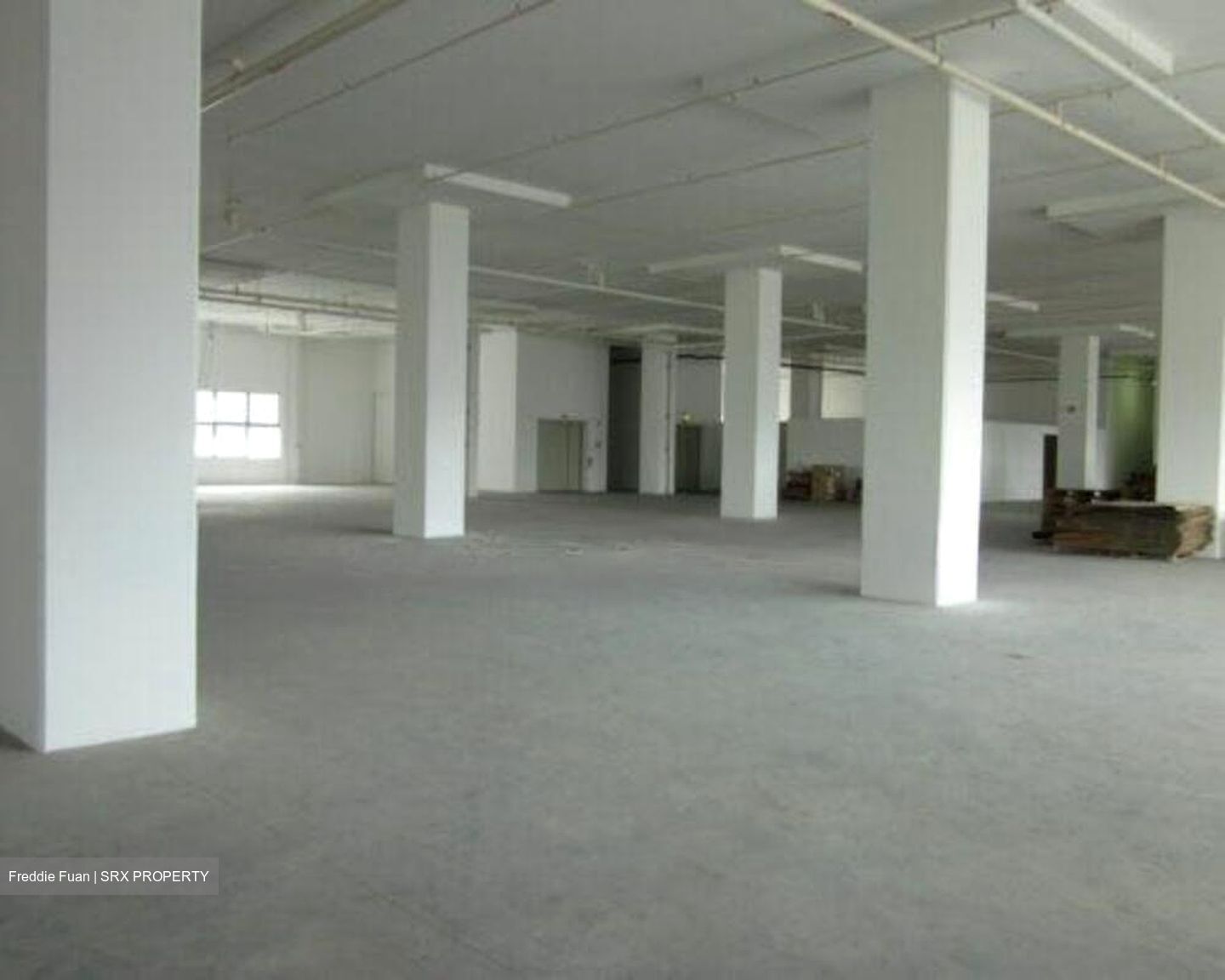 Xilin Districentre (D16), Warehouse #575776711